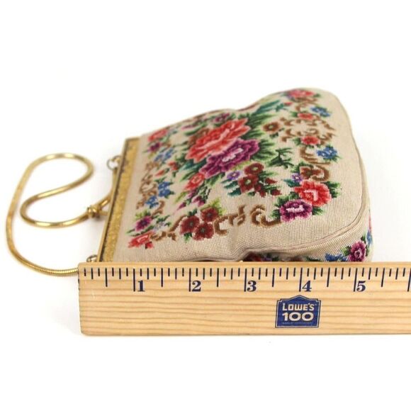 VTG Handmade MULTICOLOR FLORAL PETIT NEEDLEPOINT FRAME KISS LOCK SMALL PURSE - Picture 12 of 14